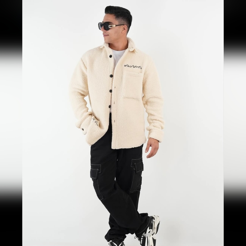 Embroidered fleece sherpa Zara untold Secrets Size XL - Picture 12 of 13